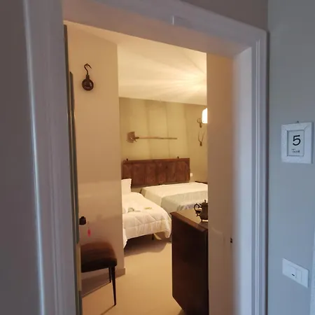Inn Tane